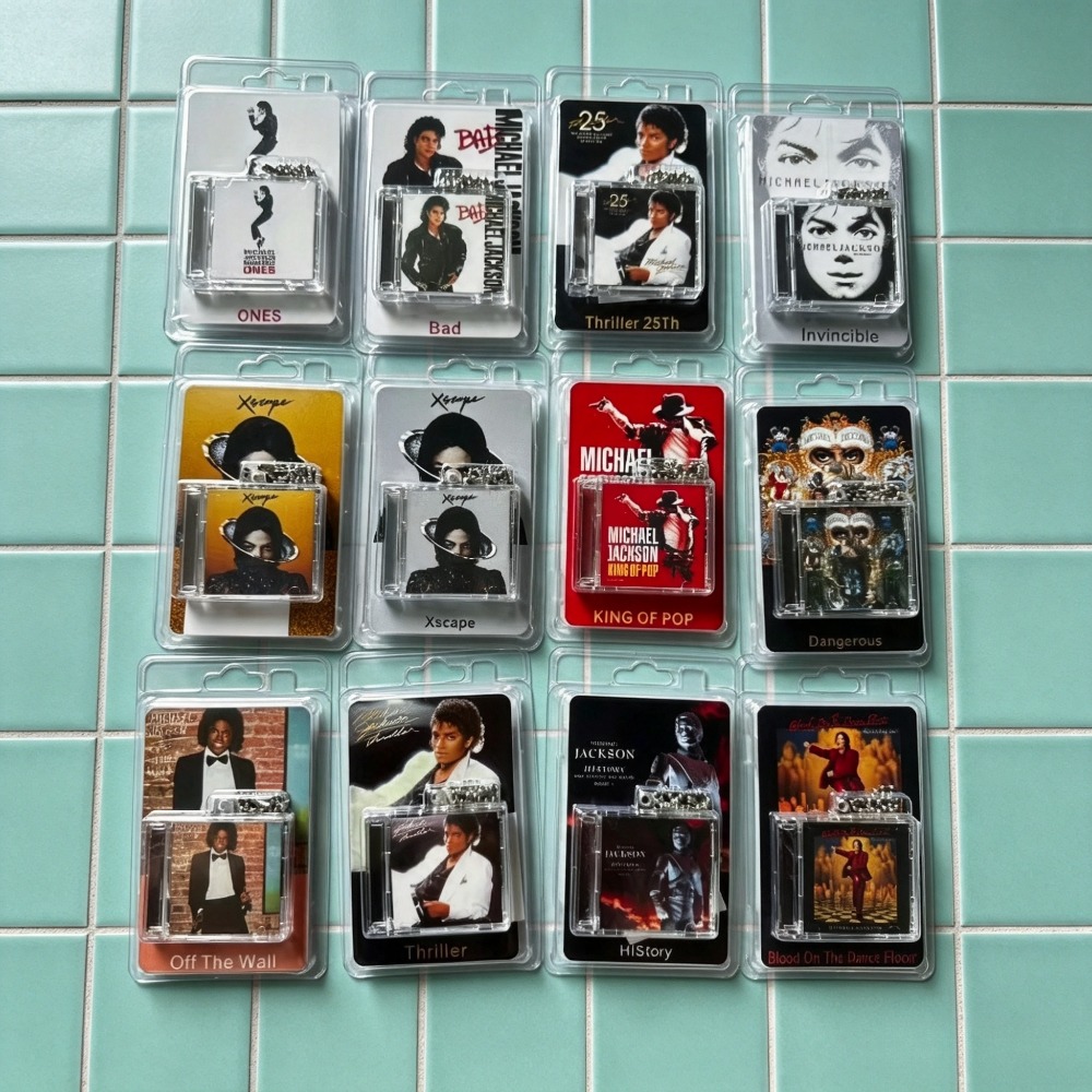 マイケル・ジャクソンのグッズ、NFC機能付きミニCDアルバム - Phone Accessories Charms のレビューと価格