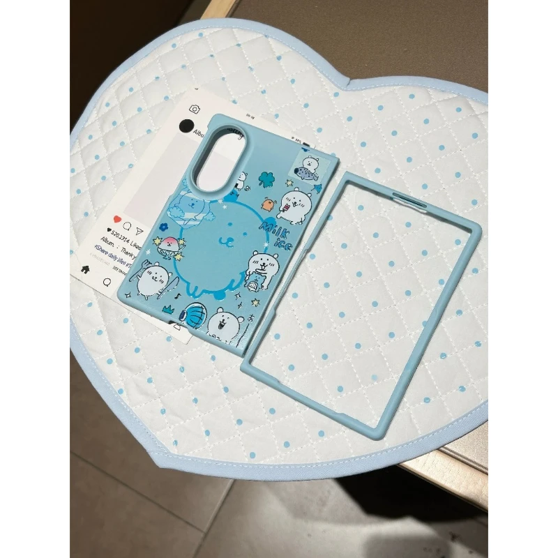 人気の「ちいかわ」ジョークベアデザインのスマートフォンケース - Phone Zone Accessories & Repair Photos のレビューと価格