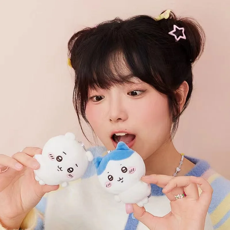 ちいかわうさぎのぬいぐるみバッグチャーム。かわいいカートゥー - Phone Accessories Charms のレビューと価格